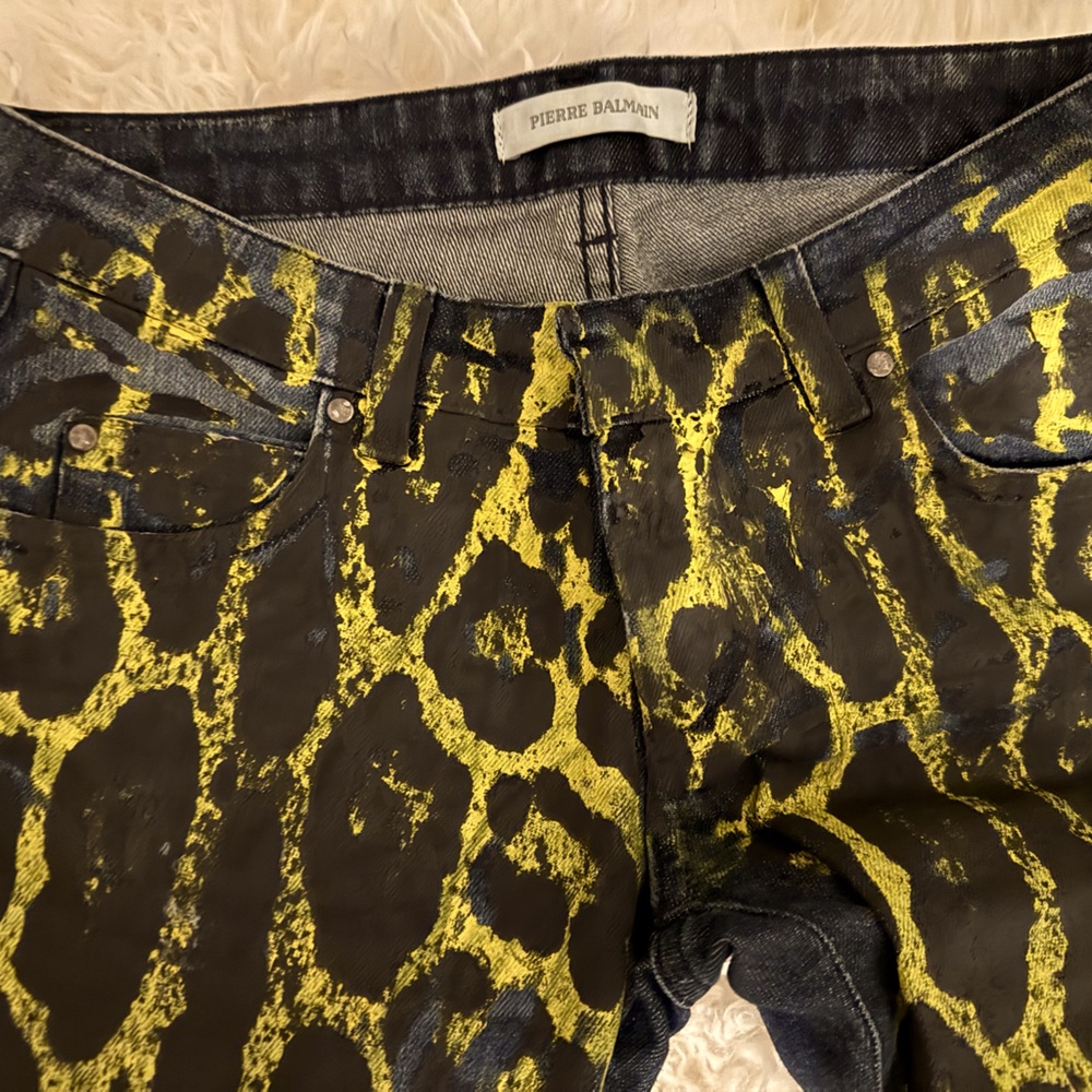 Balmain jeans, only worn few time. Perfect condition